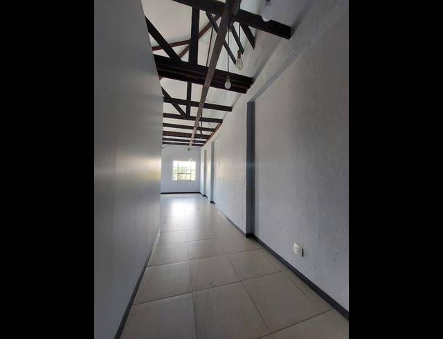 2 BEDROOM APARTMENT FOR SALE IN BRAAMFONTEIN